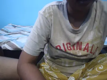 Dscgirls Live Porn of NaughtyDesiCouple