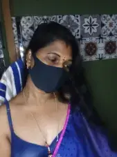 Dscgirls Adult Webcams of indianhothyd