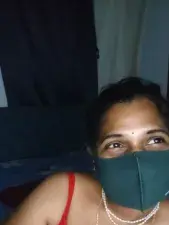 Dscgirls Nude Webcam of indianhothyd