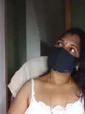 Dscgirls Nude Webcam of indianhothyd