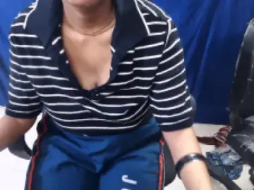 Dscgirls Adult Webcam of Chulbuli25