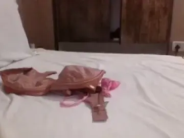 Dscgirls Free Porn Cam of SonamDiva