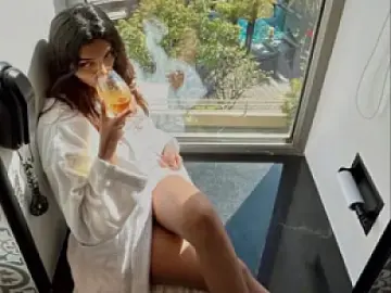 Dscgirls Adult Webcam of Sanvi