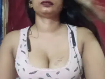 Dscgirls Adult Webcam of Desi_girl