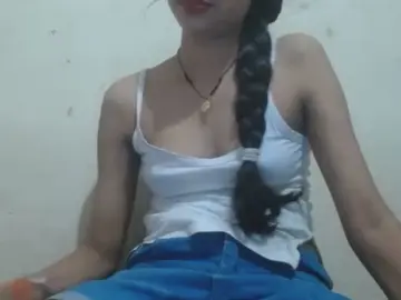 Dscgirls Adult Webcam of KajalDarlingg