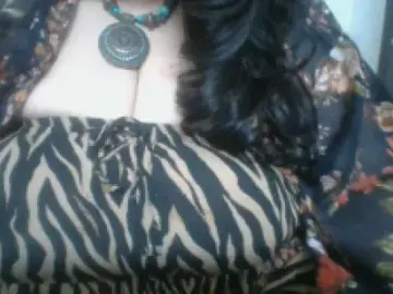 Dscgirls Best live sex cam show of Queen Saundarya