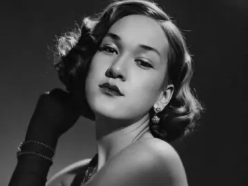 Imlive Watch Live Sex Cams of AlenaDevilCock