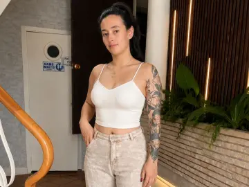 Imlive Live Sex Cam of ParisBlumm