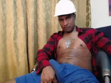Imlive Free Porn Cam of ElCaballeroNegroHot