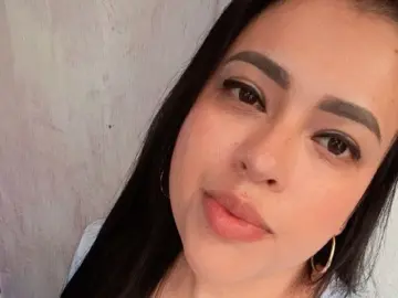 Imlive Sex Cam of Luna_Lipsy