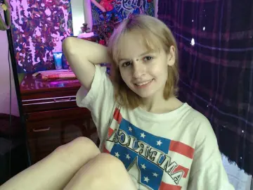 Imlive Adult Webcam of Ameliashine
