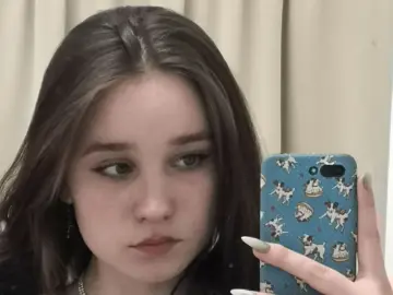 Imlive Free Live Porn of SweetieBlushh