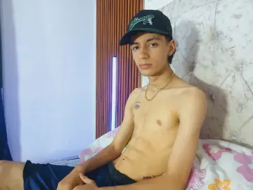 Imlive Adult Webcams of xewcol