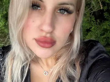 Imlive Sex Cam of tiniti