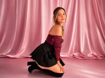 Imlive Nude Webcam of ZoeCollins02
