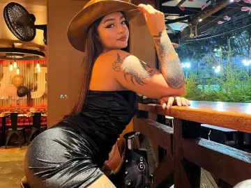 Imlive Watch Live Sex Cams of ScarlettWalker