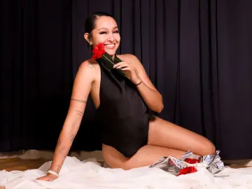 Imlive Best live sex cam show of CelestinaCano