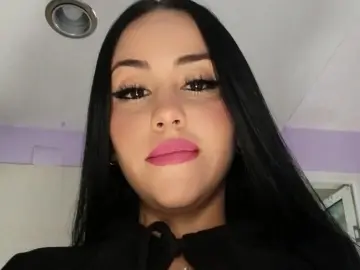 Imlive Private Sex Chat of Maya_Noir