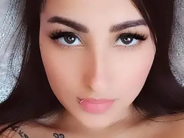 Imlive Nude Webcam of LisaNahyan69