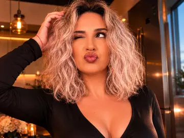 Imlive Sex Chat of LaylaBlake