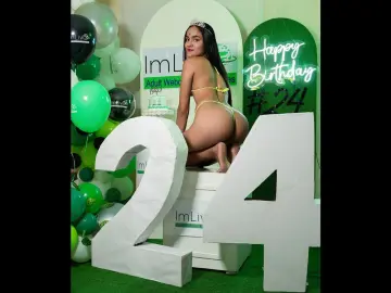 Imlive Private Sex Chat of Zoe_Belle