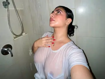 Imlive Watch Live Sex Cams of LyssaSunnyy