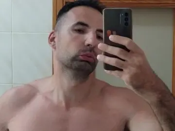 Imlive Sex Cam of BigDesire4u