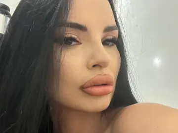 Imlive Adult Video Chat of NicolleLovegame