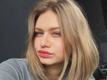 Imlive Free Live Porn of SydneyCole