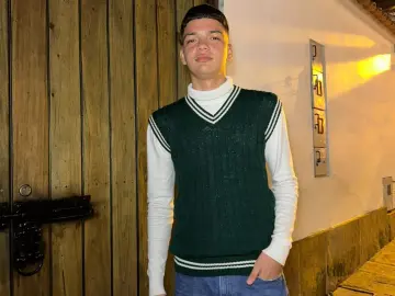 Imlive Live Porn of AlejoBussnek683