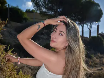 Imlive Live Sex of ChelsyPetersX