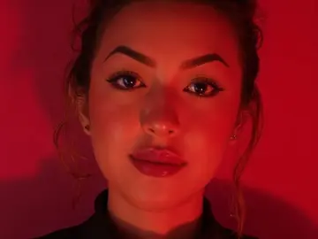 Imlive Live Sex Cam of kittenaughty