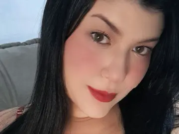 Imlive Live Porn of QueenDommenique