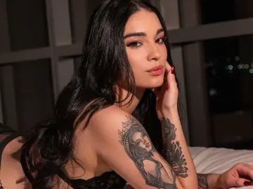 Livejasmin Live Porn of AdalineCruz