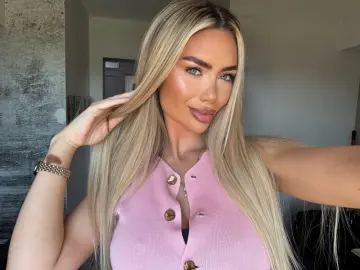 Livejasmin Free Live Porn of ErikaBonnie