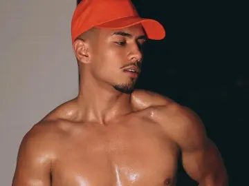 Livejasmin Live Porn of AaronRossie