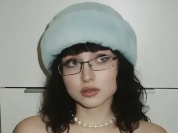 Livejasmin Live Sex of LonnieMackaman