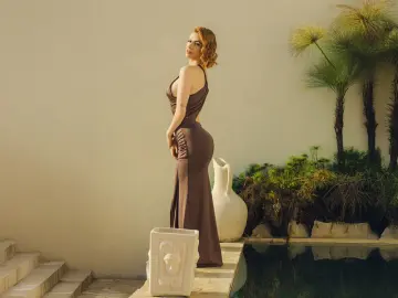 Livejasmin Live Sex of LeahRed