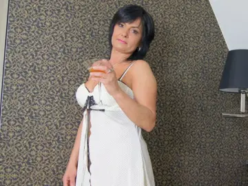 Livejasmin Live Sex Cam of CrystalSchmidt