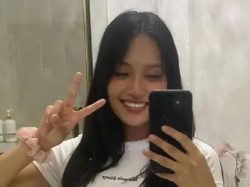 Livejasmin Free Porn Cam of SelenaMulvehill