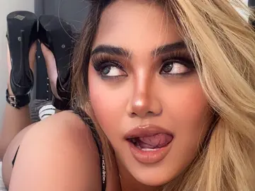 Livejasmin Sex Chat of YoshiJenner