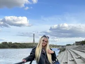 Myfreecams Adult Video Chat of white_choco