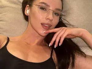 Myfreecams Live Porn of Sashalong