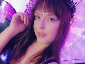 Myfreecams Nude Webcam of FayeWilde