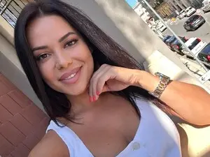 Myfreecams Live Sex of AllY1990