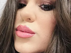 Myfreecams Nude Webcam of LaylaLayla1