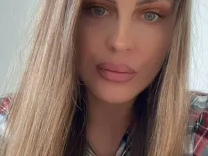 Myfreecams Watch Live Sex Cams of LucyWillow