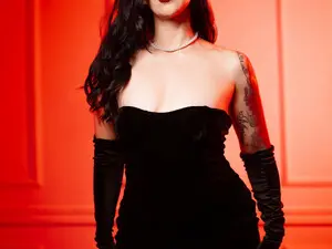 Myfreecams Watch Live Sex Cams of Kiira_