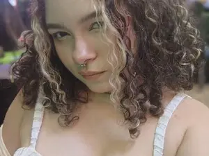 Myfreecams Free Porn Cam of Pretty_sun