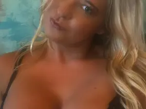 Myfreecams Live Porn of FallonFuxx